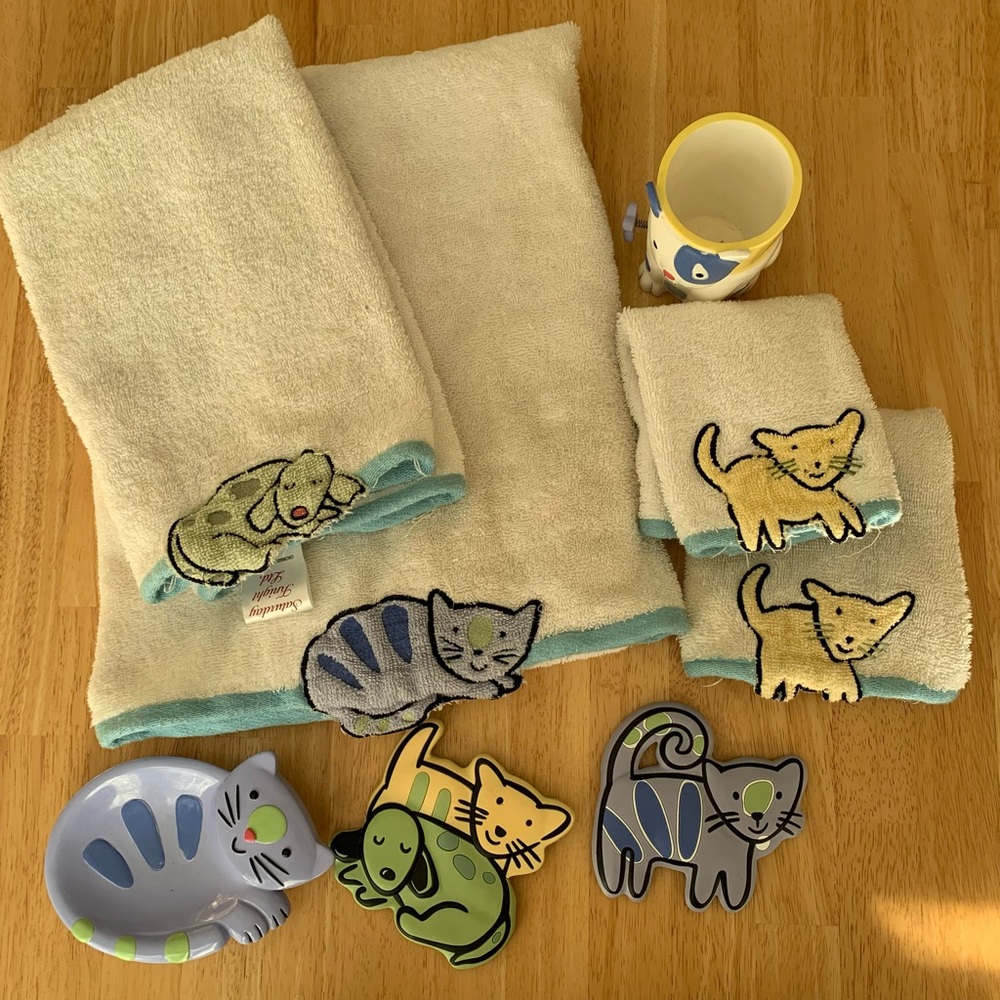 Novelty Pet Bathroom Accessories